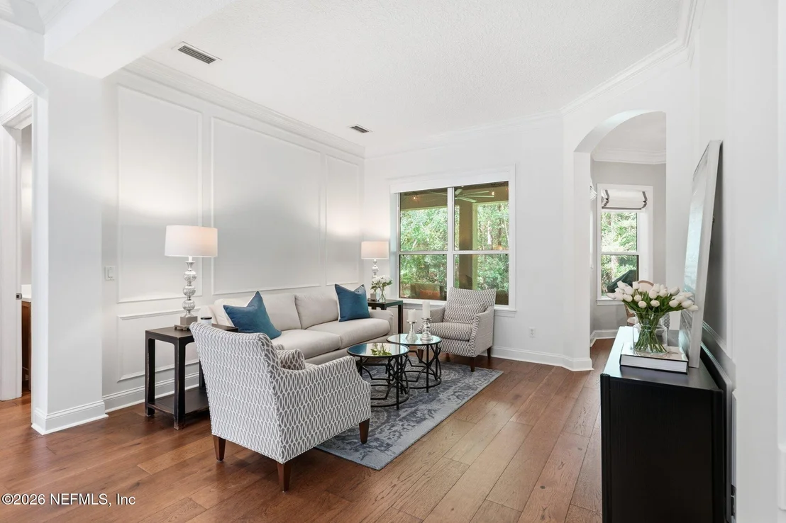 Photo of 189 ST JOHNS FOREST Boulevard