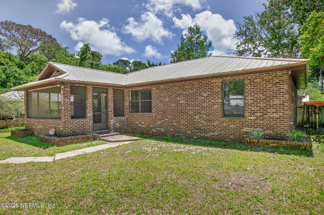 Photo of 407 POMONT Avenue