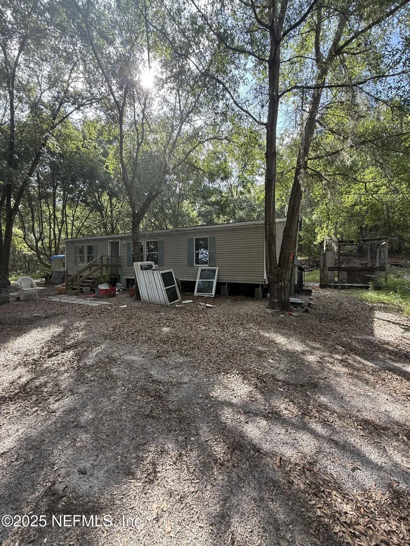 Photo of 225 IVANHOE Drive