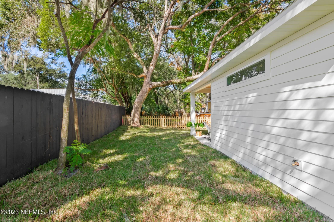 Photo of 12 EASTMAN Street