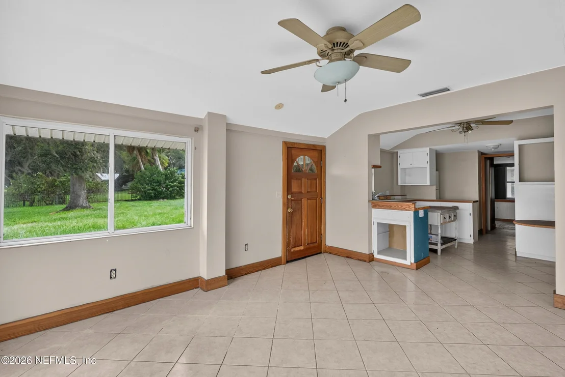 Photo of 7905 COLEE COVE Road