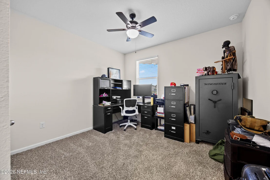Photo of 70168 ROSEAPPLE Court