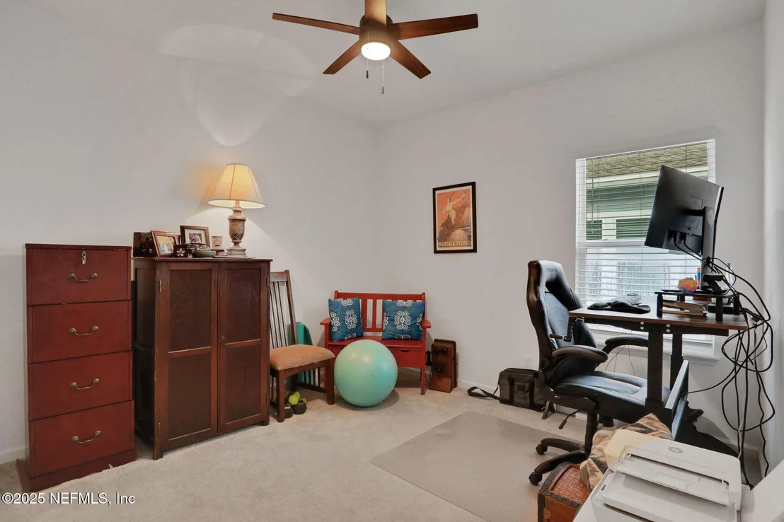 Photo of 75610 PONDSIDE Lane
