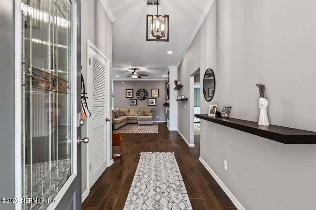 Photo of 717 SHETLAND Drive