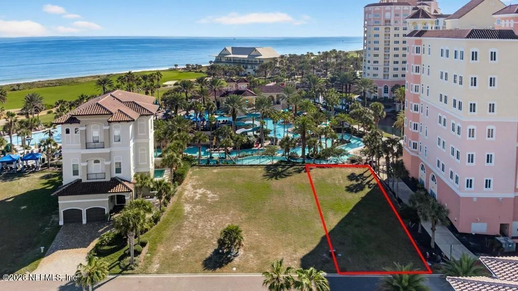 Photo of 320 OCEAN CREST Drive