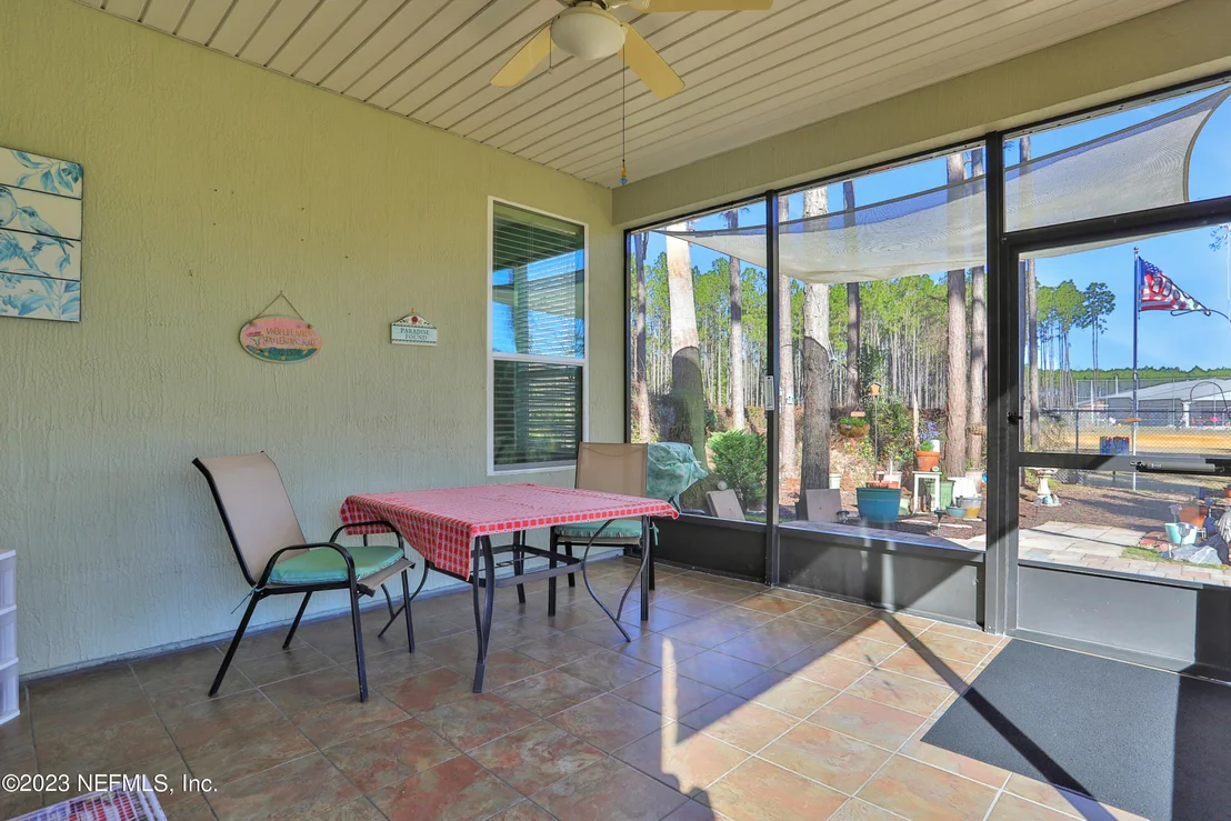 Photo of 724 BRIAR VIEW Drive