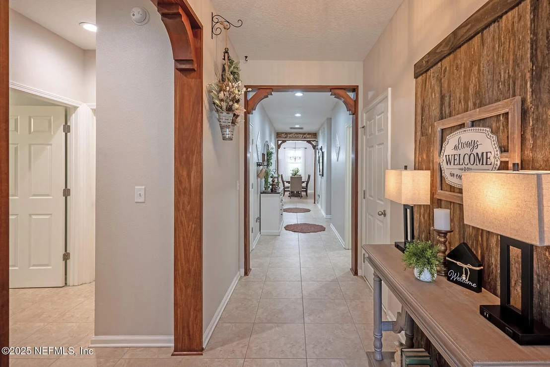 Photo of 112 PLAZA DEL RIO Drive