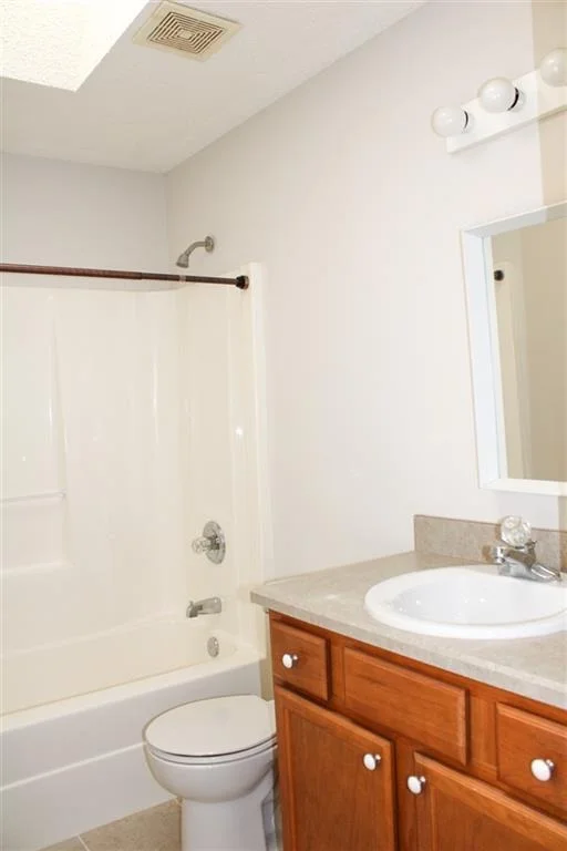 Photo of 484 ISLAND VIEW Circle