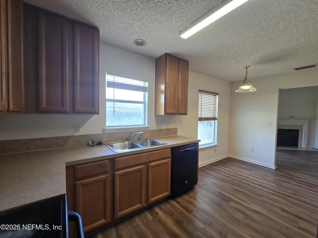 Photo of 6552 CRIMSON LEAF Lane
