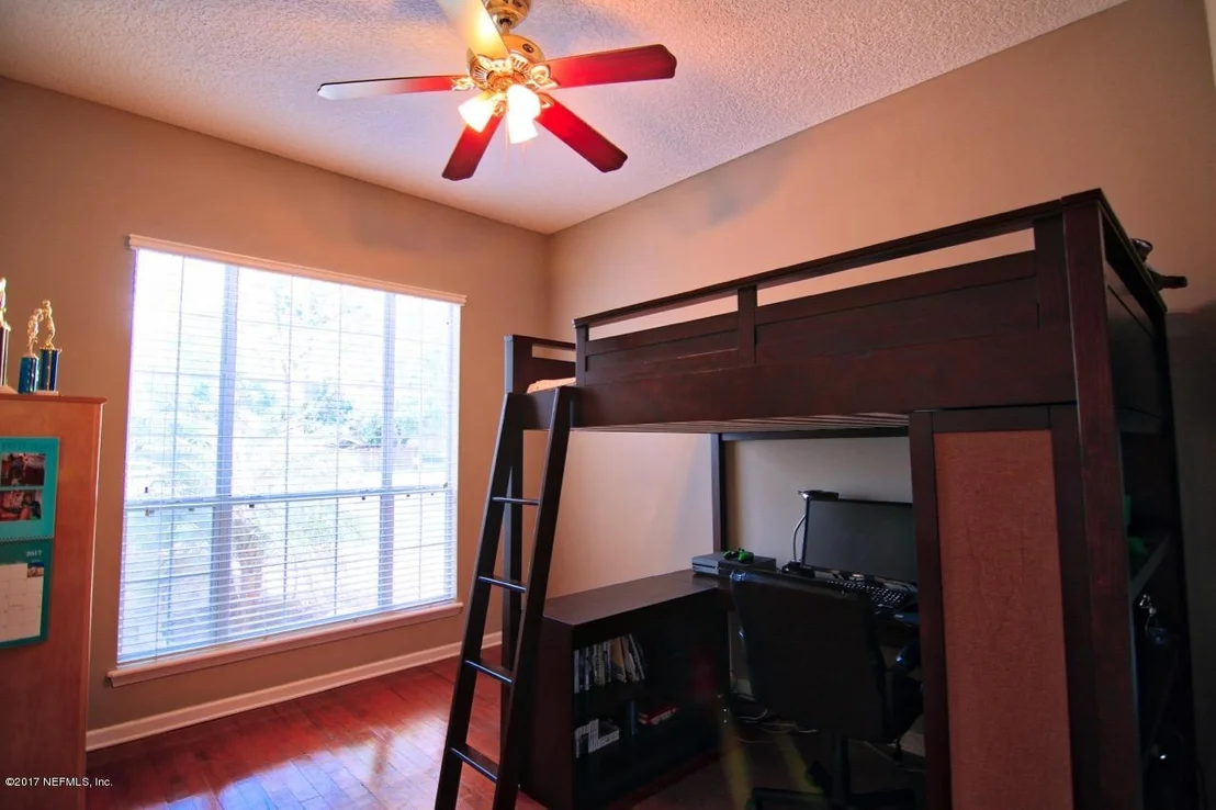 Photo of 216 TWINING Trace
