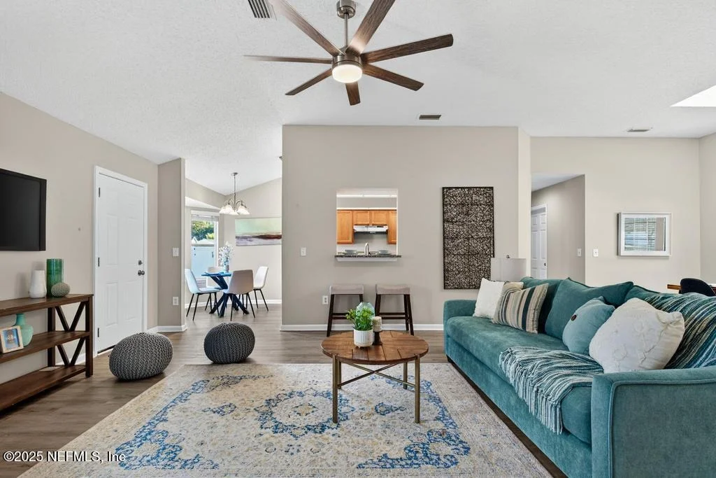 Photo of 12782 DUNNS VIEW Drive