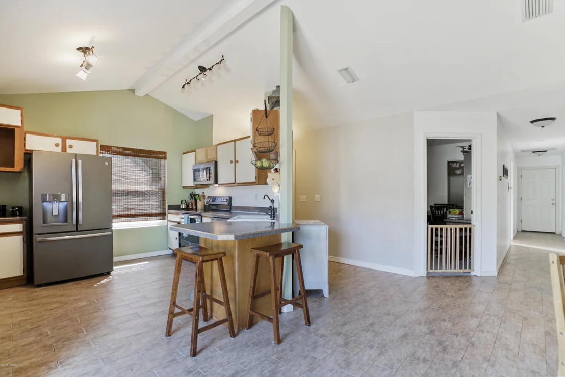 Photo of 116 HARVARD Road