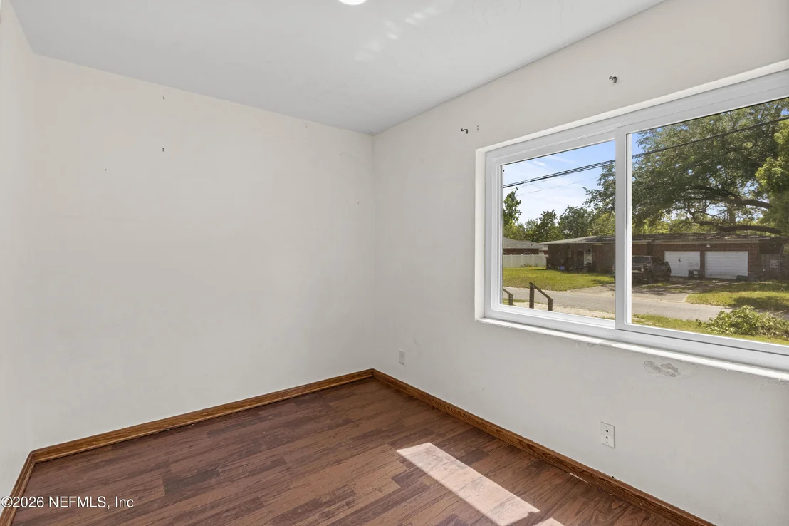 Photo of 4122 RENDALE Drive N