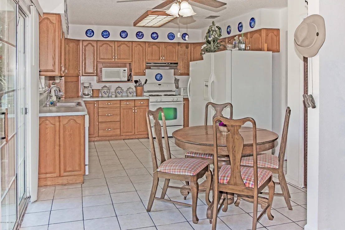 Photo of 7909 COUNTY ROAD 13