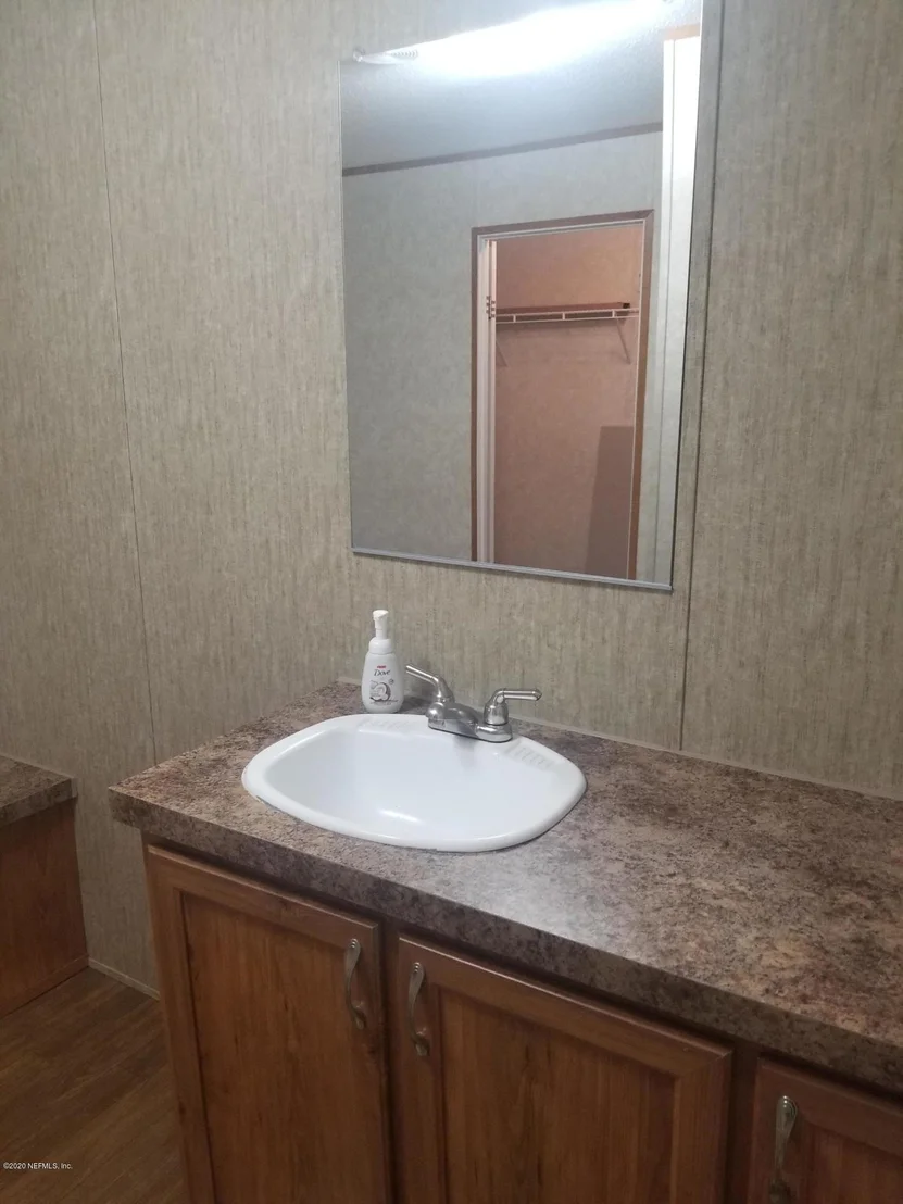 Photo of 2315 TYRONE Road