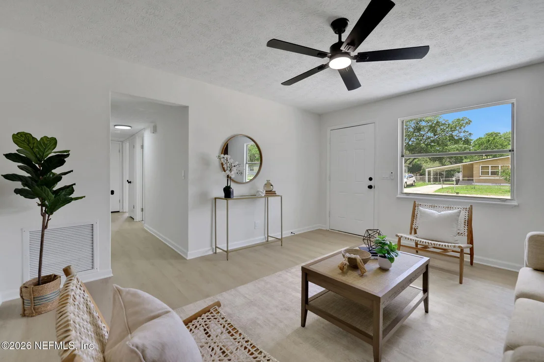 Photo of 4435 RAINER Road