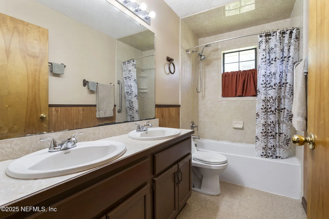 Photo of 54230 HELLER Road