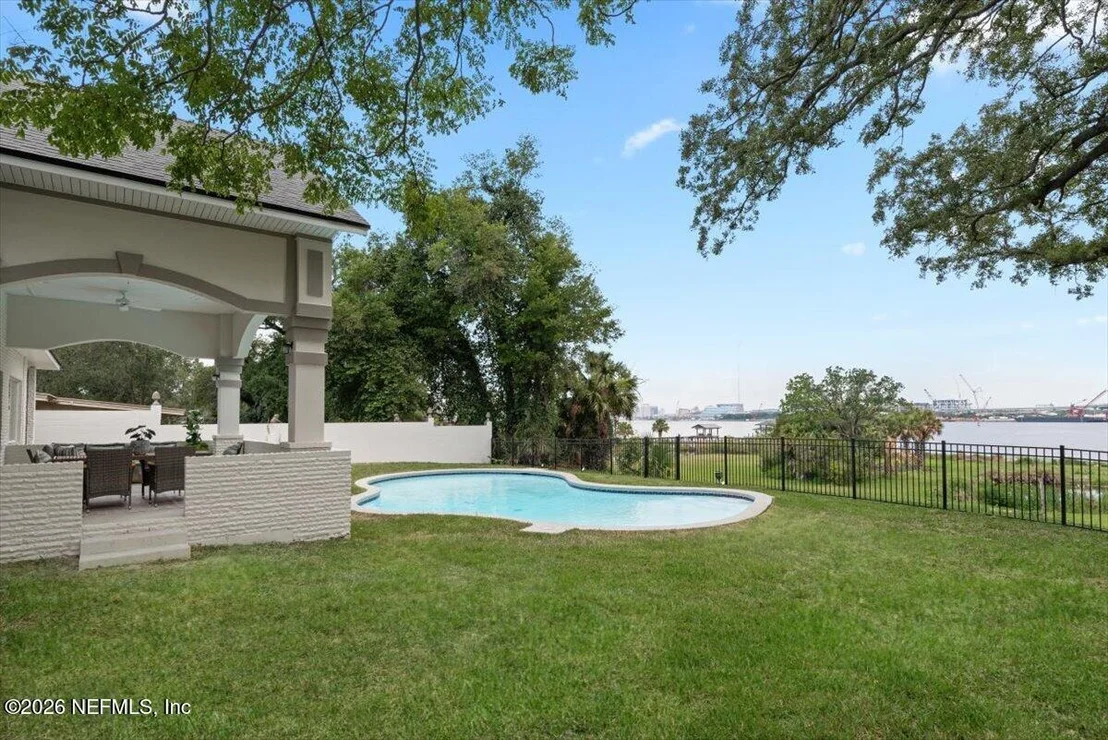 Photo of 3845 HARBOR Drive