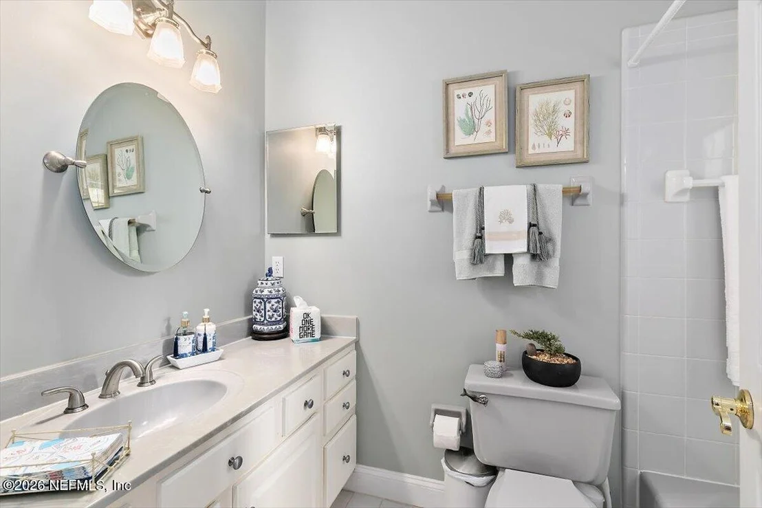 Photo of 113 OAK VIEW Circle