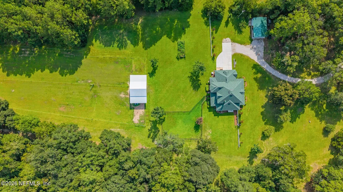 Photo of 46171 SAULS Road