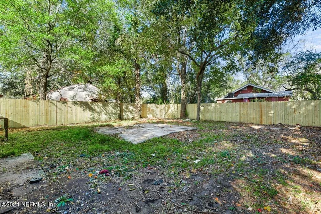 Photo of 2075 TUSKEGEE Road