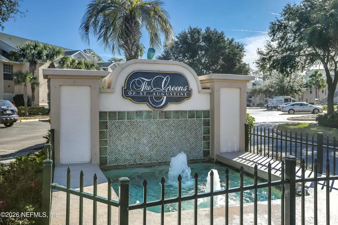 Photo of 910 PINE VALLEY Place