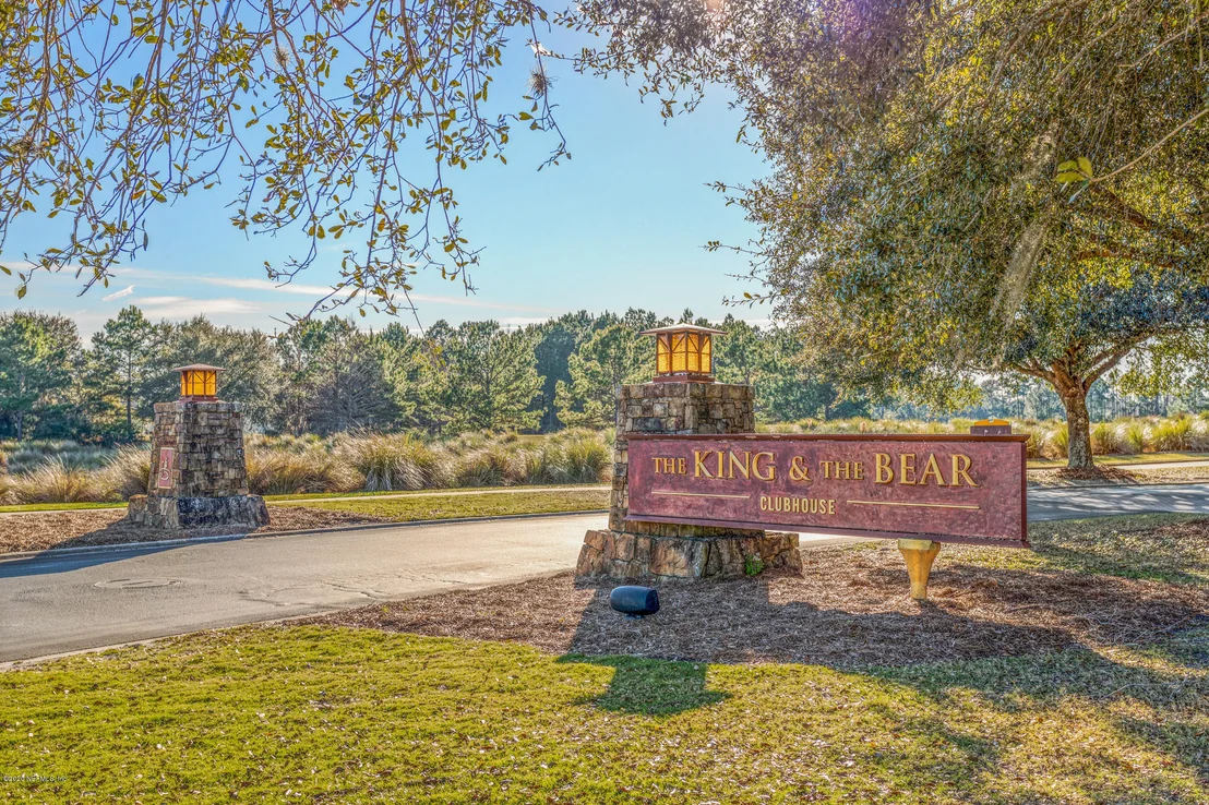 Photo of 2017 CROWN Drive