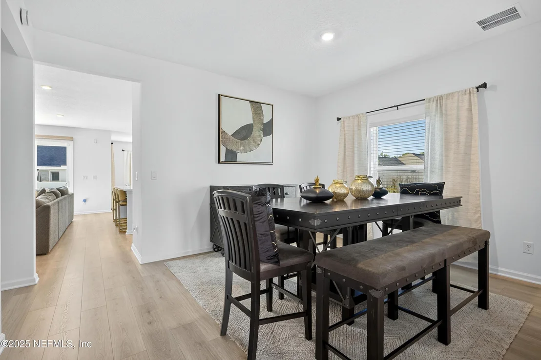 Photo of 2113 FEATHEREDGE Way