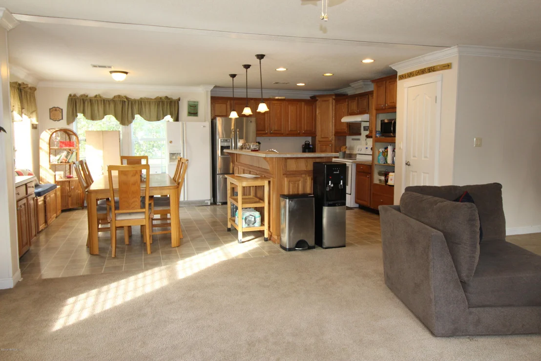 Photo of 1493 BRANGUS Road
