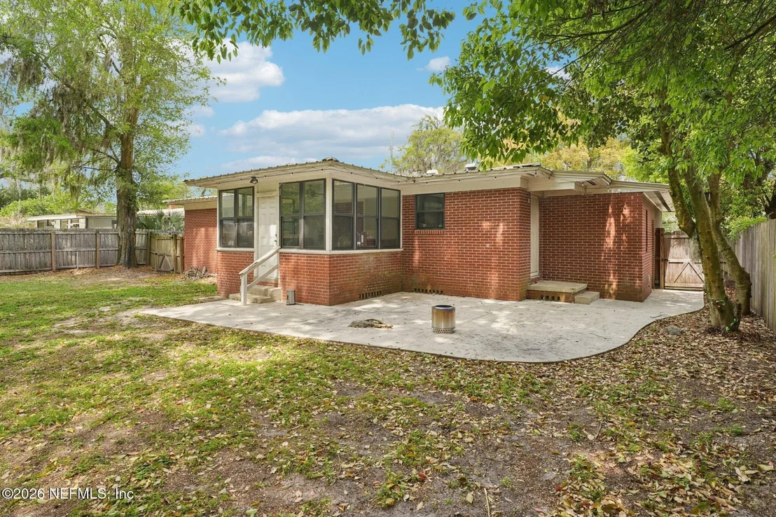 Photo of 5112 OAKSIDE Drive