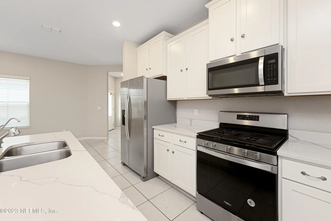 Photo of 207 BRYBAR Drive