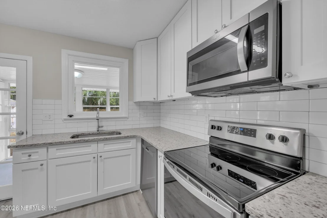 Photo of 1641 CHARON Road