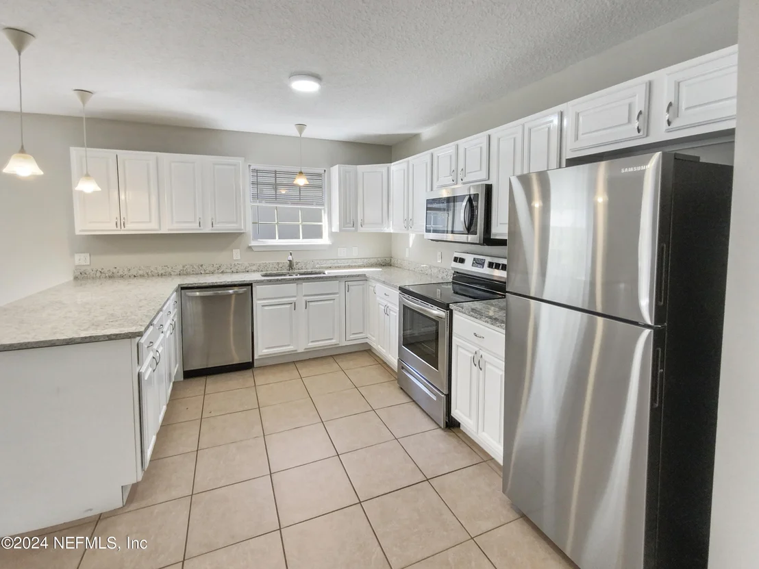 Photo of 6336 DELACY Road