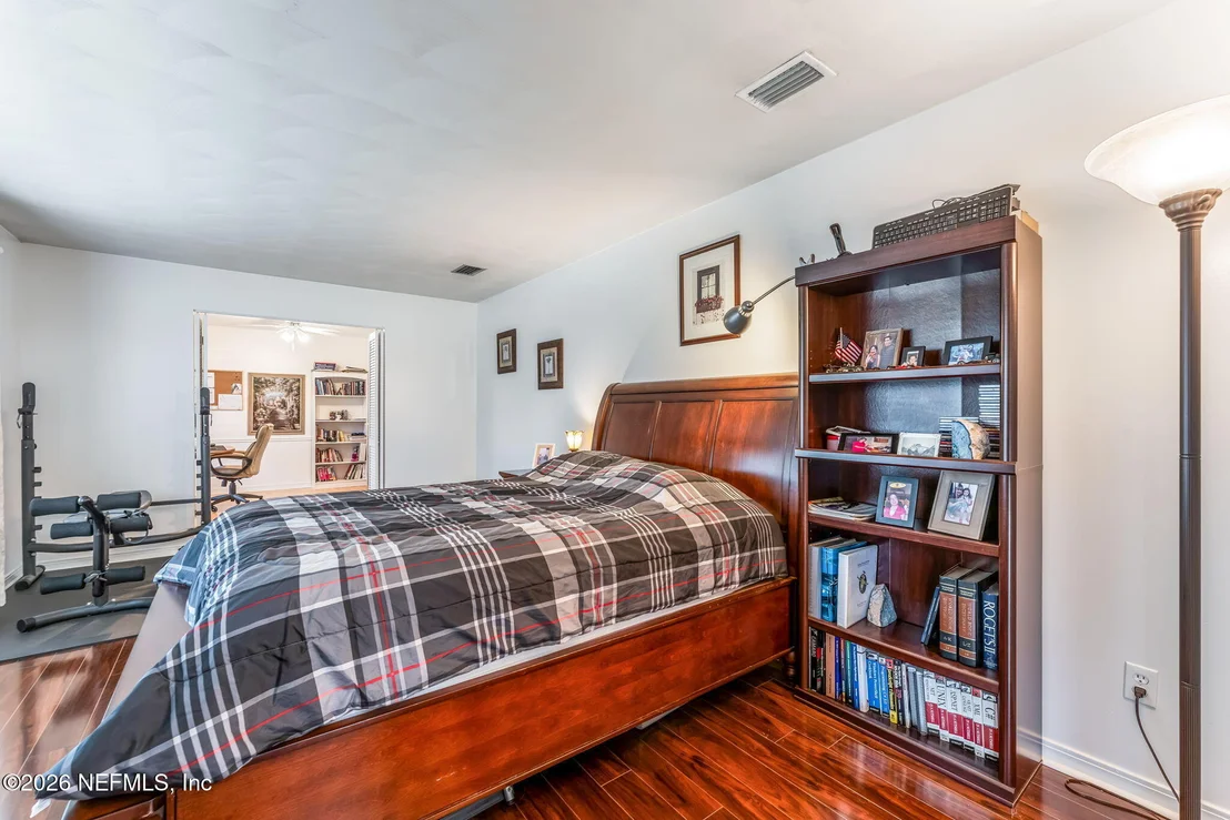 Photo of 7307 MAPLE TREE Drive