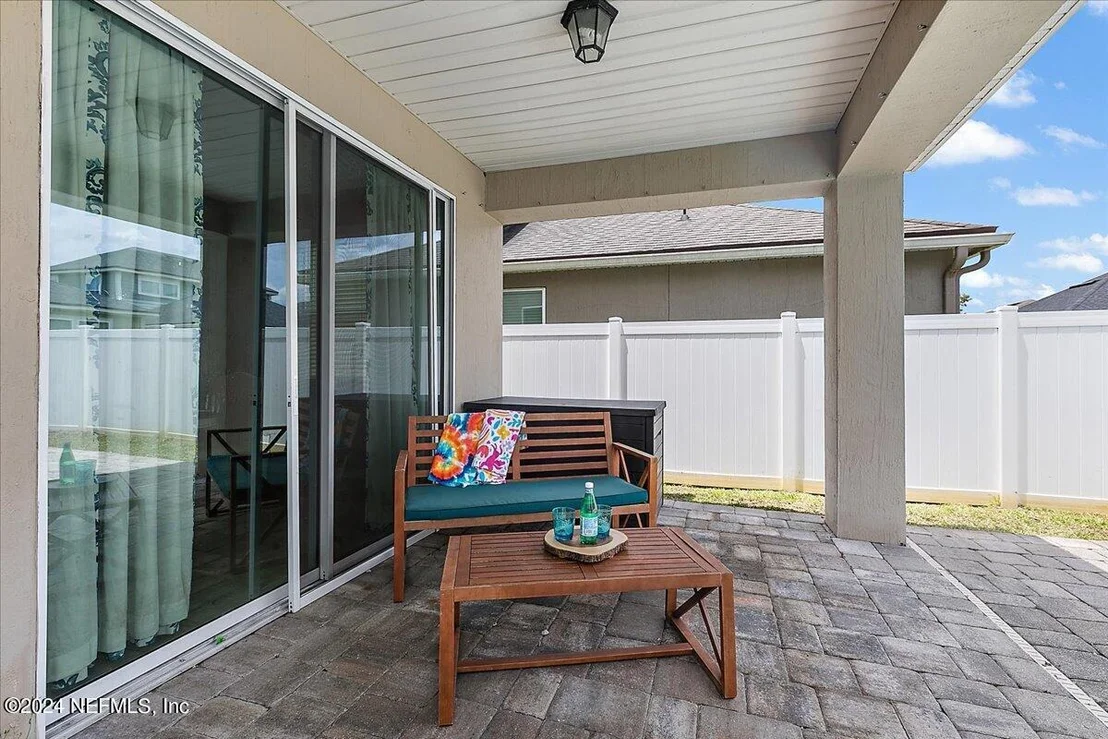 Photo of 7140 FLEUR COVE Drive