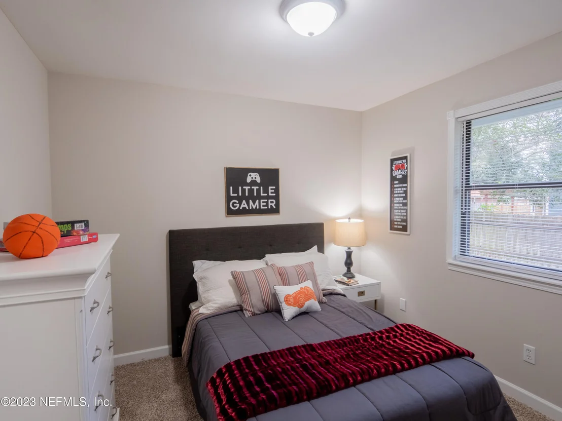 Photo of 2327 STONEBRIDGE Drive