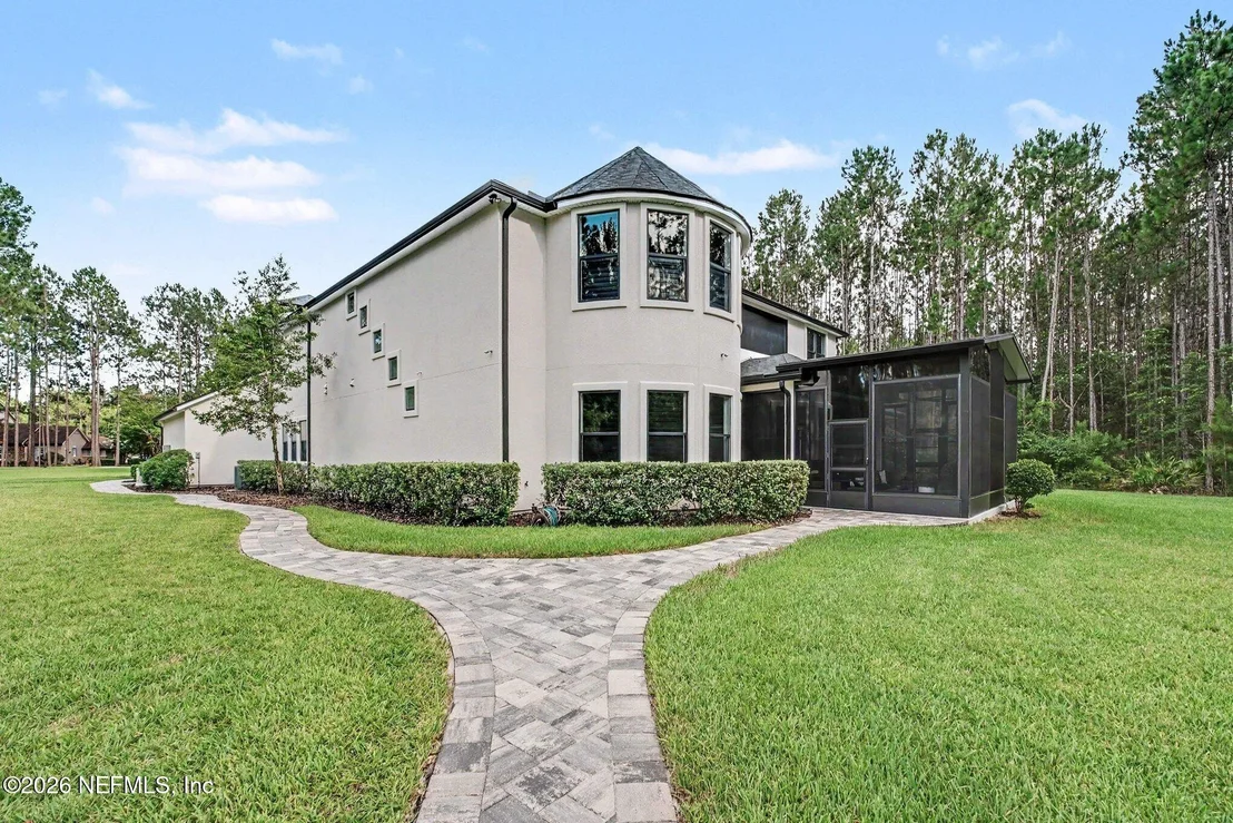 Photo of 133 GREENBRIAR ESTATES Drive