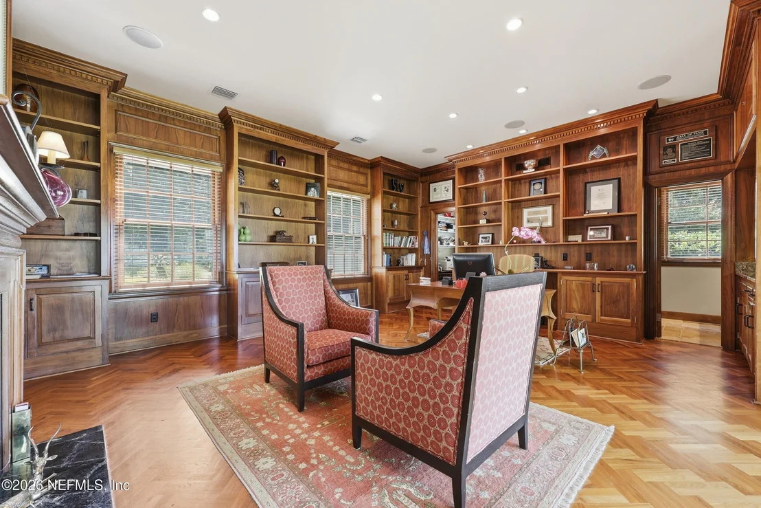 Photo of 13200 MANDARIN Road