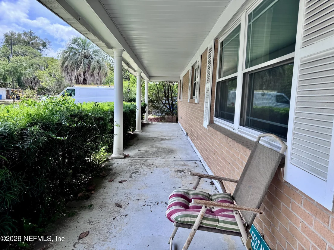 Photo of 5527 MAXINE Drive