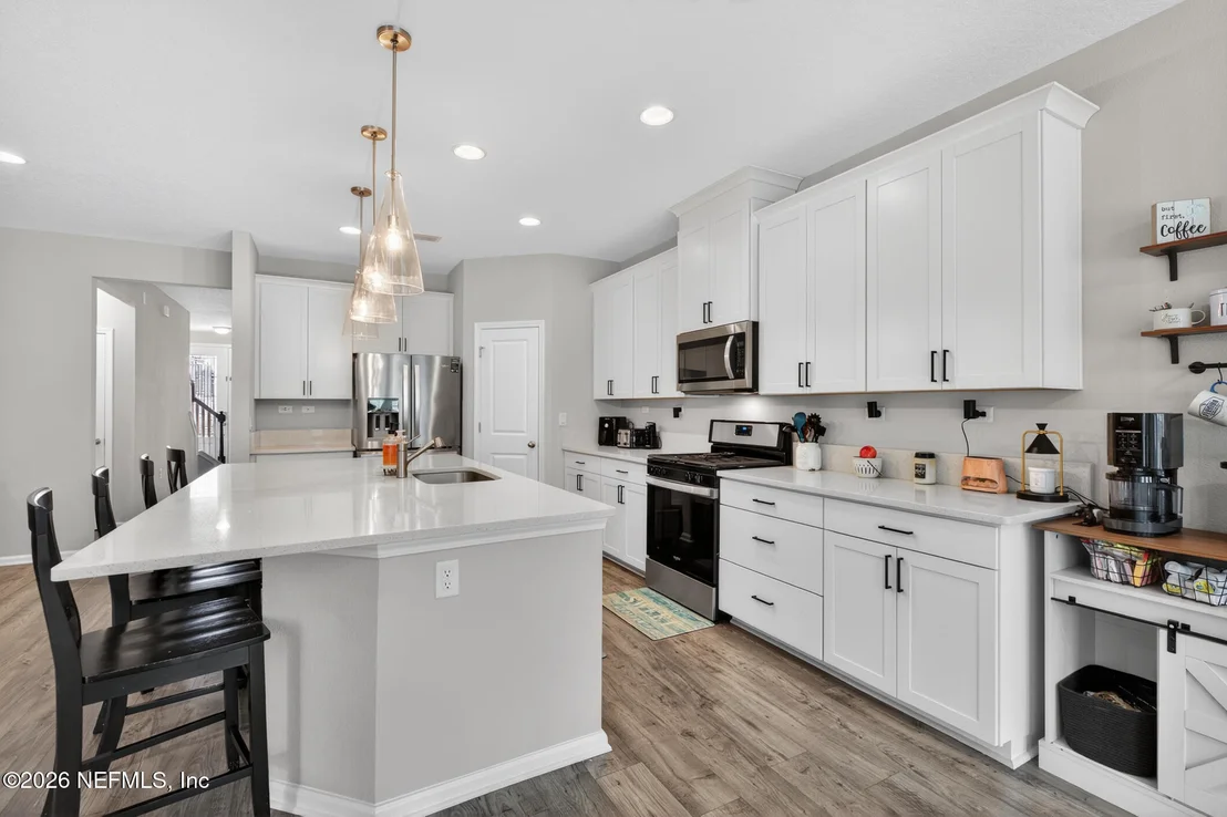Photo of 618 IVORY PALM Road