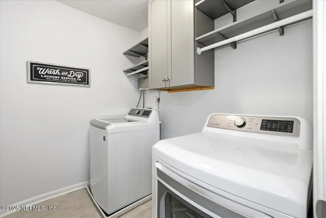 Photo of 835 LAUREL VALLEY Drive