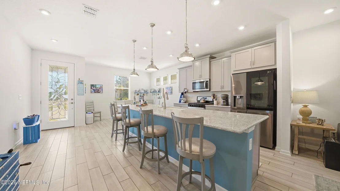 Photo of 624 PALMETTO Place