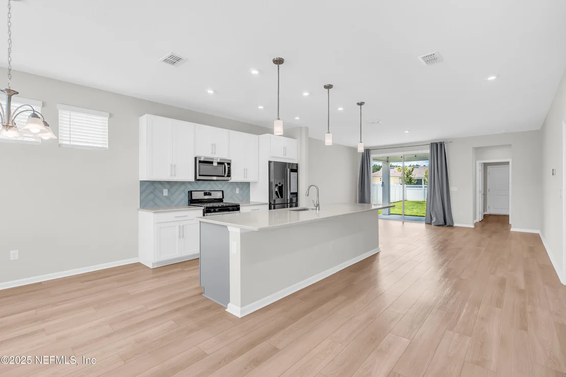 Photo of 575 BUTTONWOOD Loop