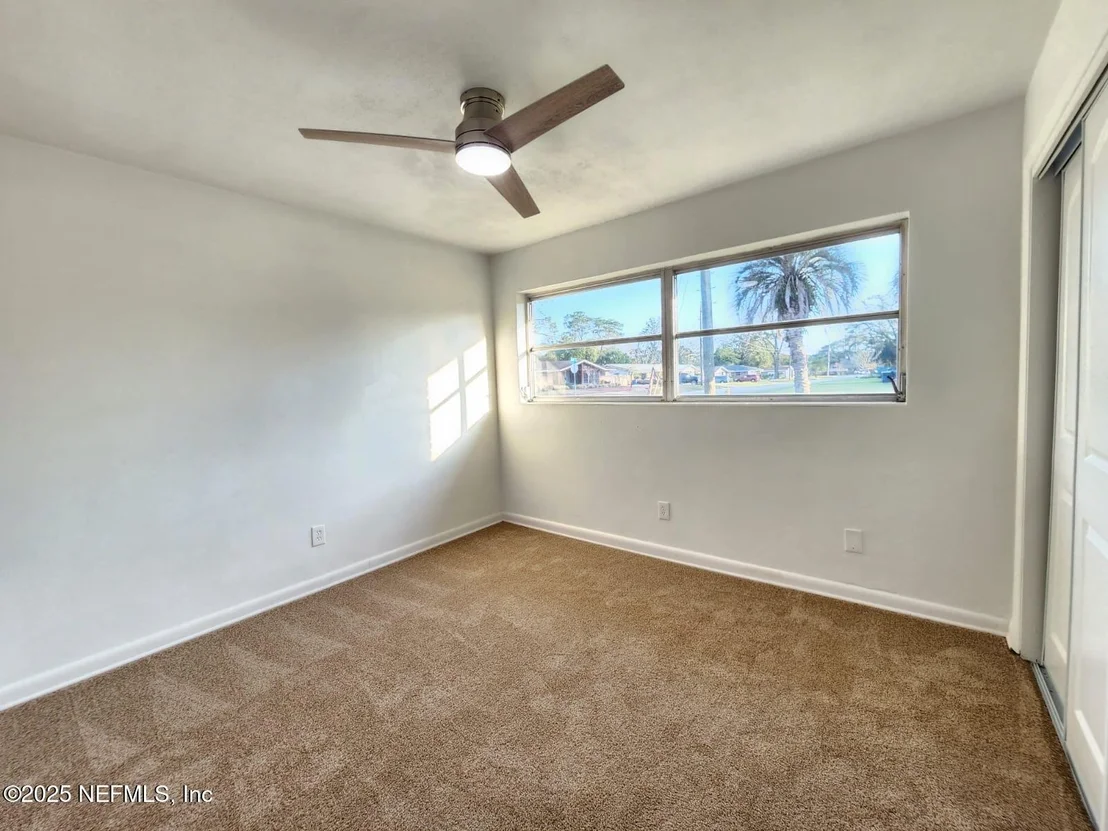 Photo of 6523 HASLETT Drive N