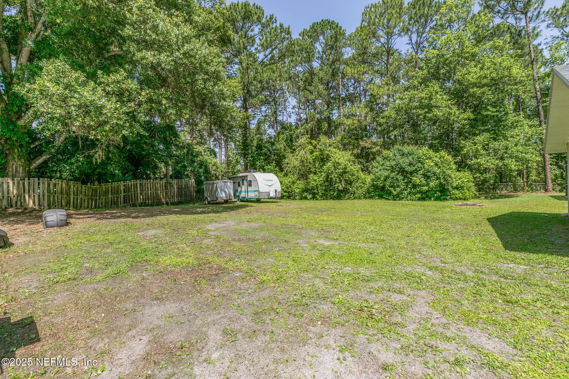 Photo of 120 STOKES LANDING Road