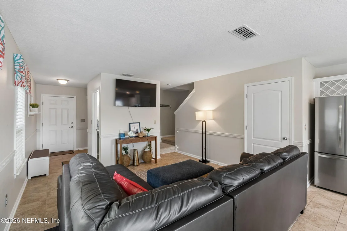 Photo of 58 ISLANDER Circle