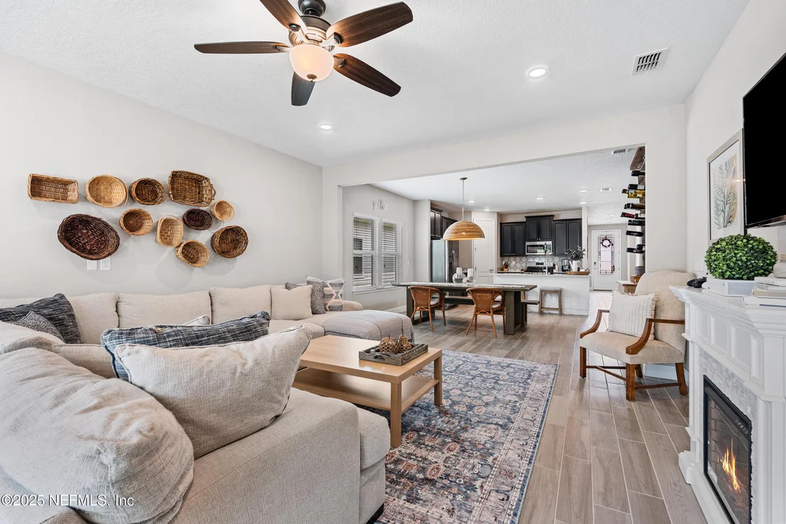 Photo of 551 BROOMSEDGE Circle
