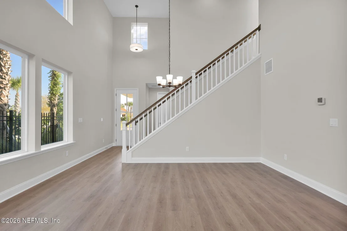 Photo of 122 SEAMARK Drive