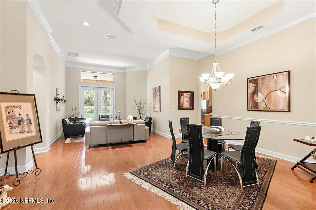 Photo of 1700 E COBBLESTONE Lane