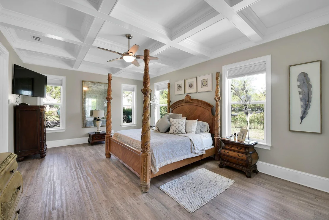 Photo of 605 DONALD ROSS Way